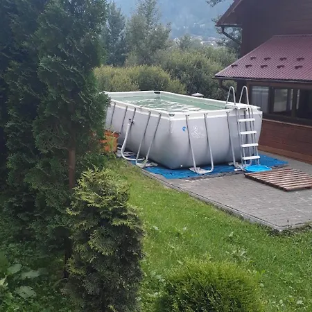 Chalet Schale Centoriya Mykulychyn