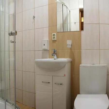 Σαλέ Schale Centoriya Mykulychyn